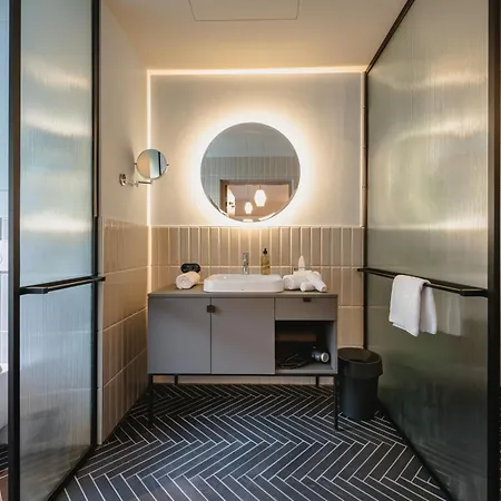 Urban Nature - Badeschloss Hotell Bad Gastein