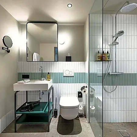 Urban Nature - Badeschloss Hotel 4*
