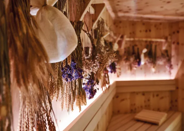 Urban Nature - Badeschloss Hotel 4*